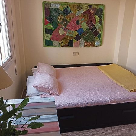 شقة Confortable Habitacion Centrica En Piso Privado مالقة المظهر الخارجي الصورة